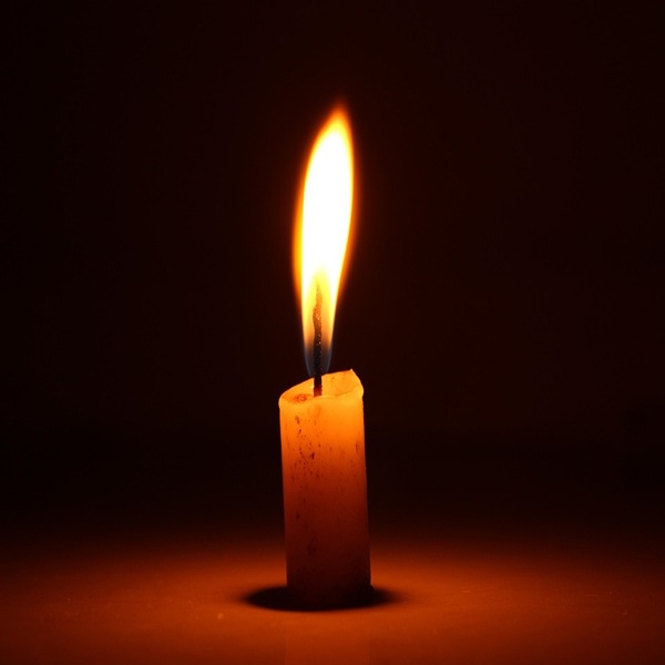 Flameless Candles Set of 6 Golden Scented Decorative Lights
